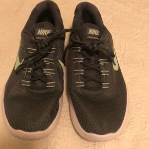 NIKE LunarConverge Gray Tennis Shoes Size 12